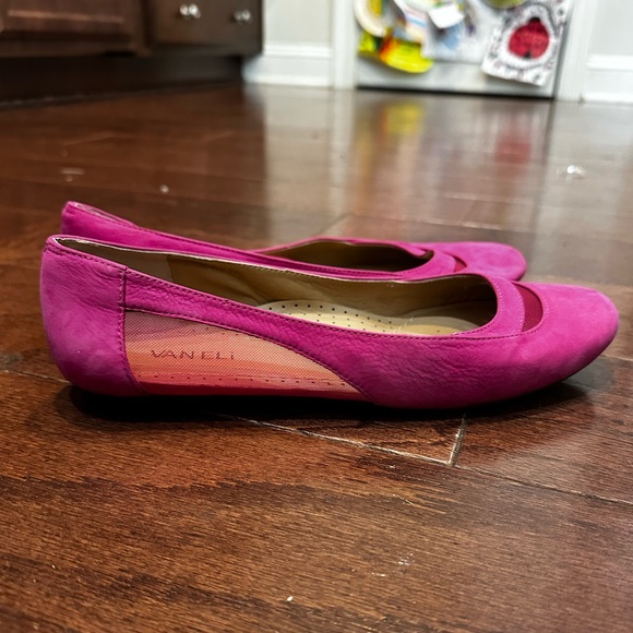 Van Eli Pink Suede Flats Career Casual Shoes Size 8 M - Picture 6 of 7